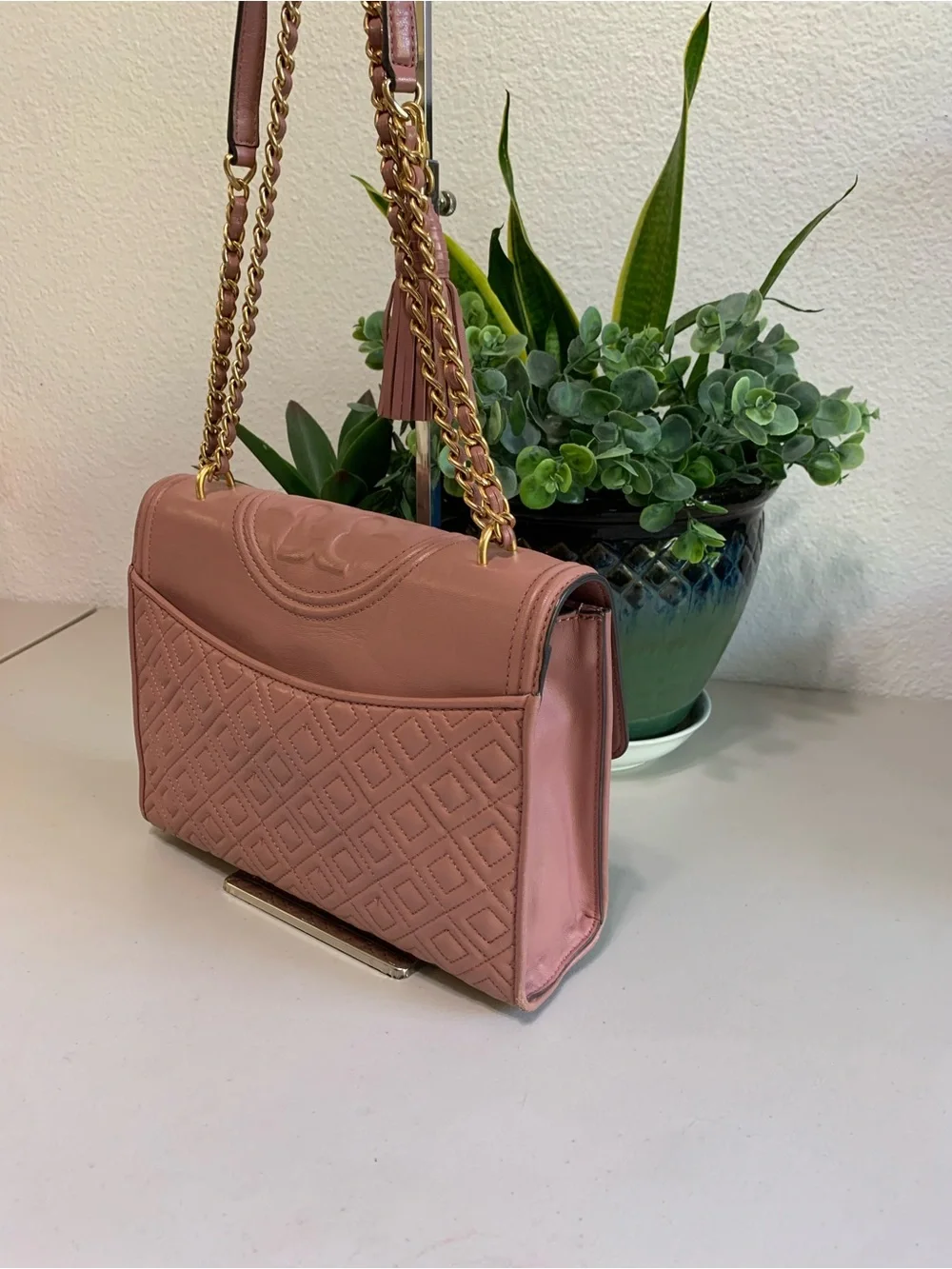 👜💕 Tory Burch Kira Quilted Leather Shoulder Bag — Dusty Rose